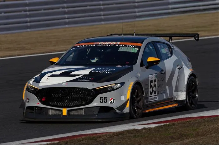 Mazda Tampilkan Inovasi Balap dan Teknologi Ramah Lingkungan di Tokyo Auto Salon 2026