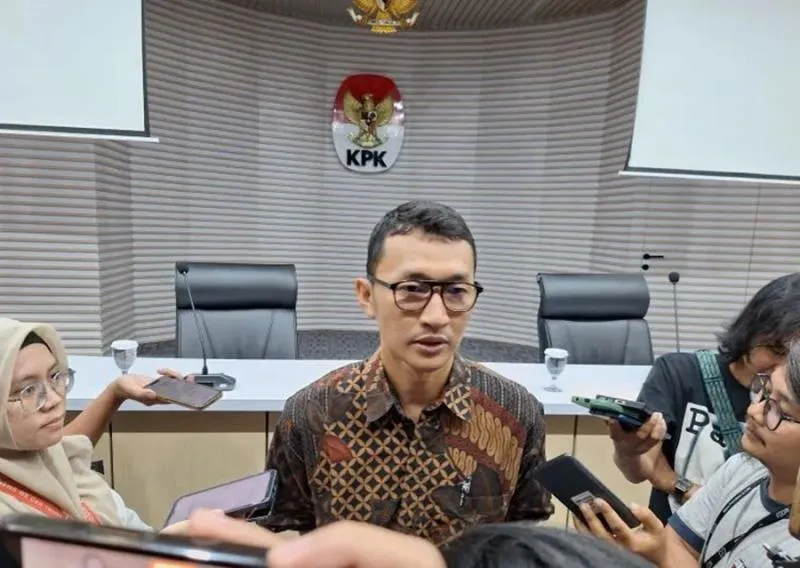 Bos PT Blueray Serahkan Diri ke KPK Usai Operasi Tangkap Tangan