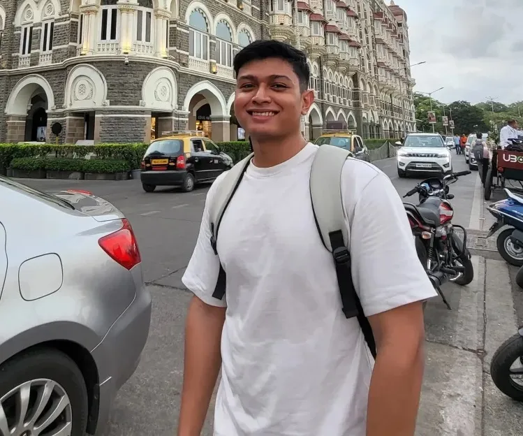 Pengalaman dan Tips Lolos Program IISMA dari Awardee Unair Muhammad Raiyan Fajri
