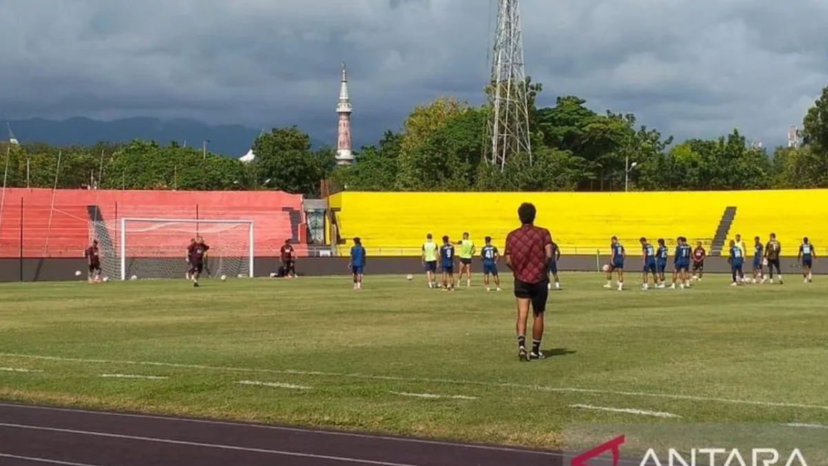 Kazaki Nakagawa Dipastikan Absen Melawan Persita Karena Cedera