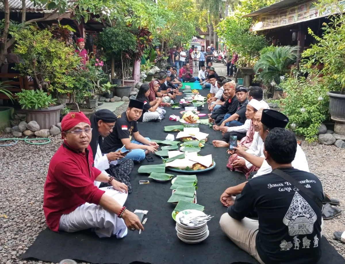 Pendopo Semar Nusantara Gelar Ritual Sedekah Bumi sebagai Ungkapan Syukur