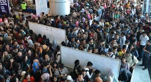 Dampak Kebijakan Tarif Terhadap Inflasi dan Pengangguran