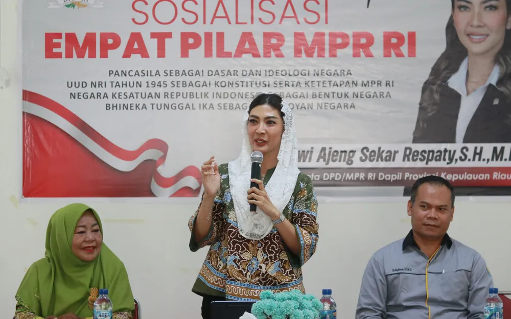 Dwi Ajeng Ajak Muslimat NU Batam Jaga Nilai Kebangsaan Melalui Empat Pilar