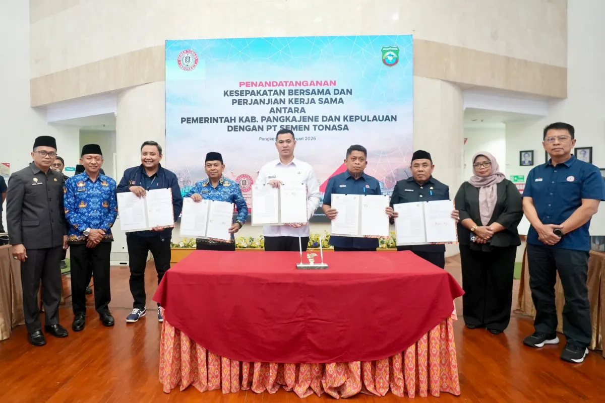 Semen Tonasa Teken MoU dengan Pemda Pangkep untuk Pembangunan Infrastruktur