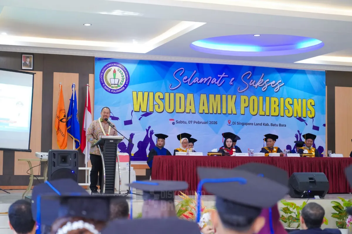 Bupati Baharuddin: Wisuda sebagai Awal Pengabdian Menuju Indonesia Emas 2045