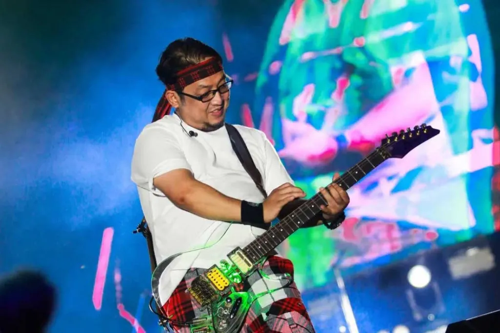 Duka Mendalam, Ayah Gitaris Wali Apoy Telah Pergi