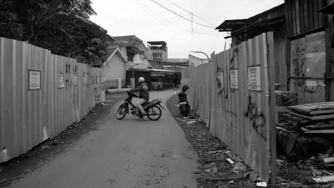 Warga Sukahaji Menolak Penggusuran: Perjuangan Mempertahankan Ruang Hidup