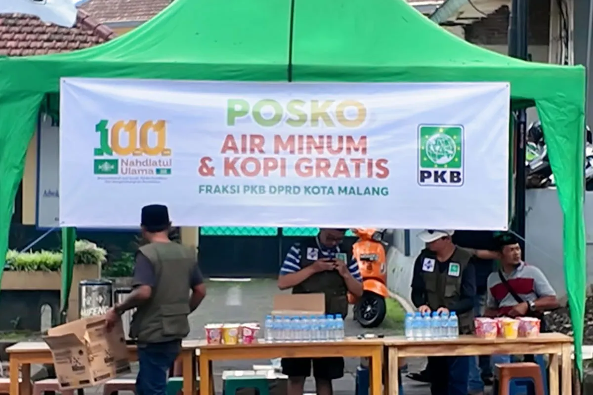 Posko Relawan Siaga untuk Jamaah Harlah 1 Abad NU di Malang