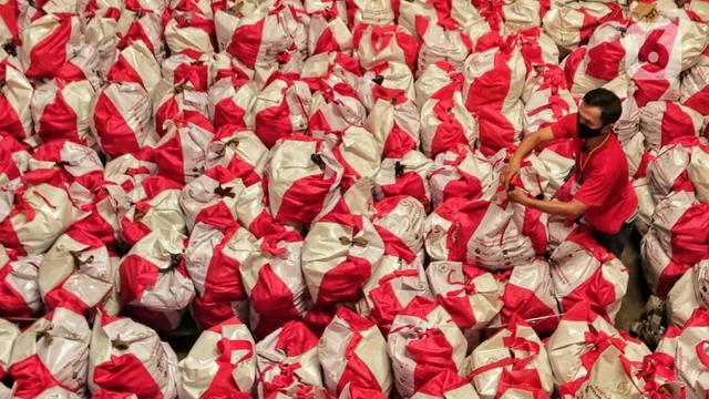 Fakta-Fakta Terkait Dugaan Politisasi Bantuan Sosial untuk Keuntungan Calon Pasangan Nomor 02