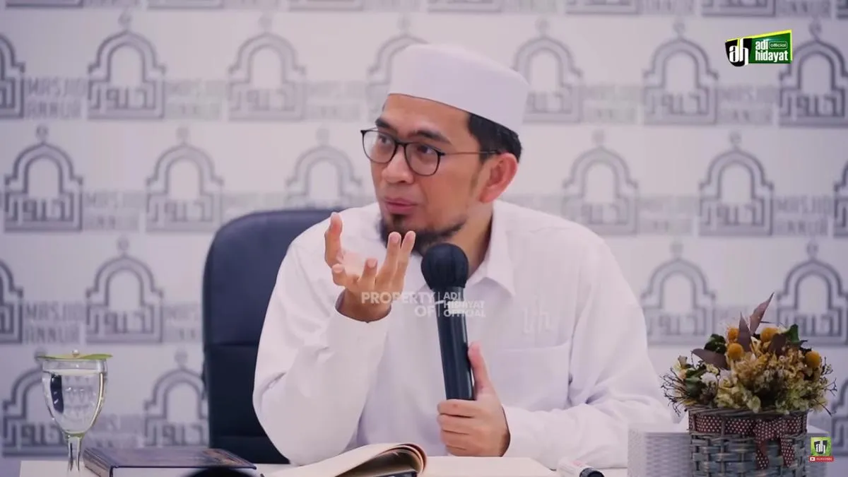 Prioritaskan Sahur atau Tahajud: UAH Berikan Penjelasan Bijak