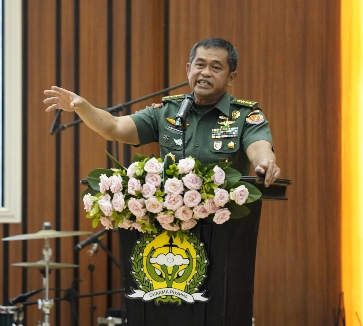 Kasad Dorong Kowad Tingkatkan Kompetensi dalam Era Teknologi Informasi