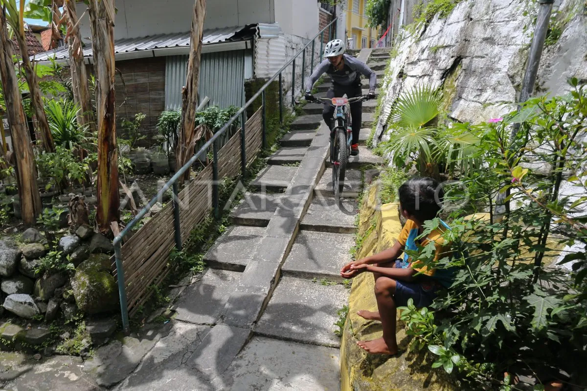 Jogja Urban Enduro 2025: Kompetisi Sepeda Downhill Meriahkan Wisata Olahraga