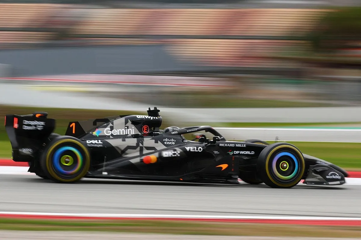Hari Ketiga Uji Coba F1: Mercedes Tampil Gemilang di Barcelona