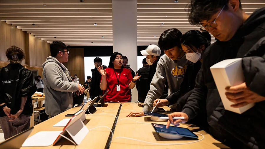 Apple Pertimbangkan Perangkat Lipat Baru: iPad dan MacBook