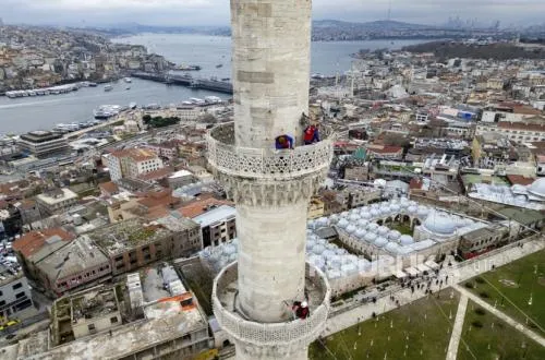 Keberadaan Masjid Suleymaniye di Istanbul sebagai Pusat Ibadah dan Budaya