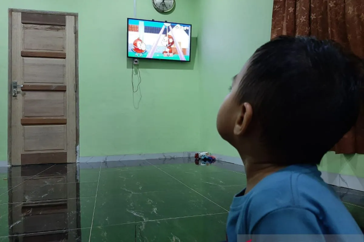 Pengaruh Tayangan Televisi Terhadap Perkembangan Anak Menurut Psikolog