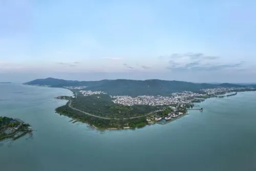 Danau Taihu Raih Rekor Kualitas Air Terbaik di Pusat Industri China