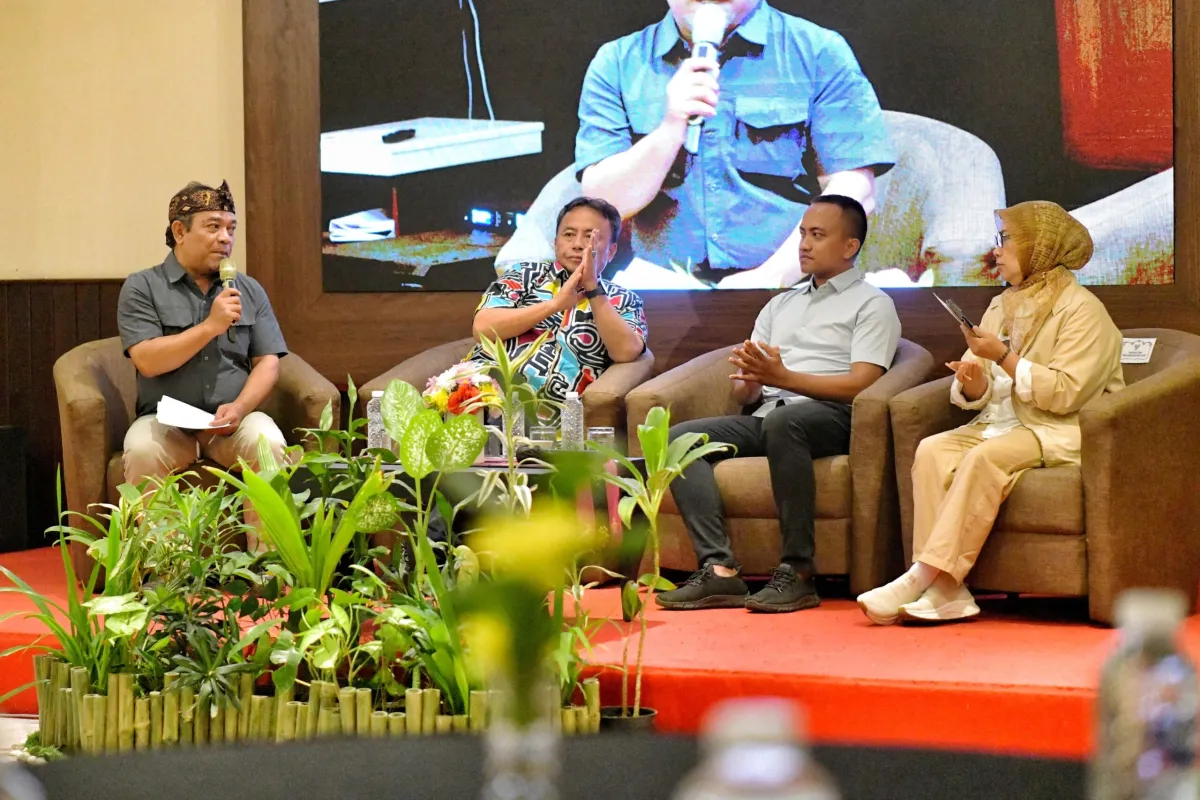 Pertemuan Pegiat Media Sosial Jawa Barat: Sinergi untuk Aglomerasi