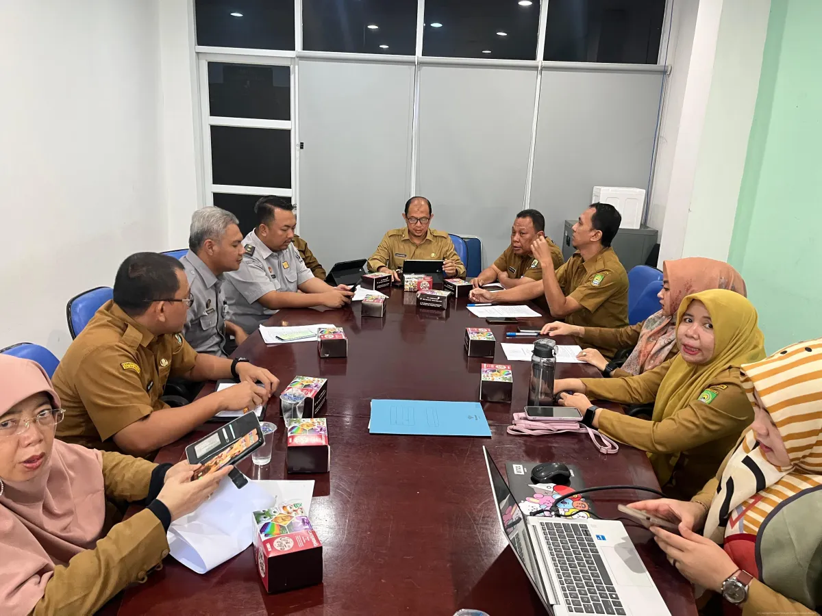 Pembahasan Ranperwal Aplikasi Sobatdukcapil untuk Pelayanan Administrasi Kependudukan