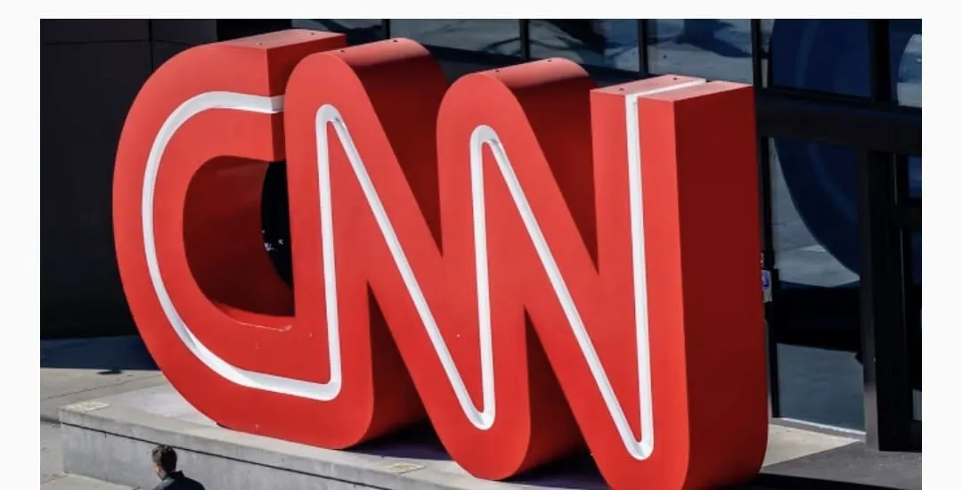 Pencabutan Kartu Liputan Jurnalis CNN: Pertanyaan Terkait Keracunan Makanan Berbasis Gizi Gratis Dipermasalahkan