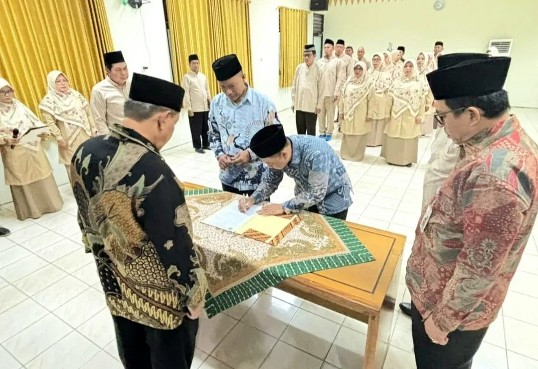 Sertijab Kaur TU MTsN 5 Jakarta Utara, Harapan untuk Pendidikan Berkualitas