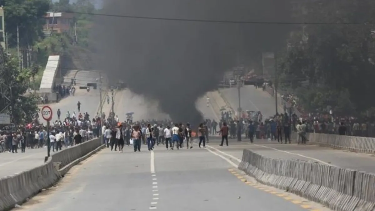 Protes Nepal Memicu Kerusuhan: 34 Tewas dan Ribuan Terluka