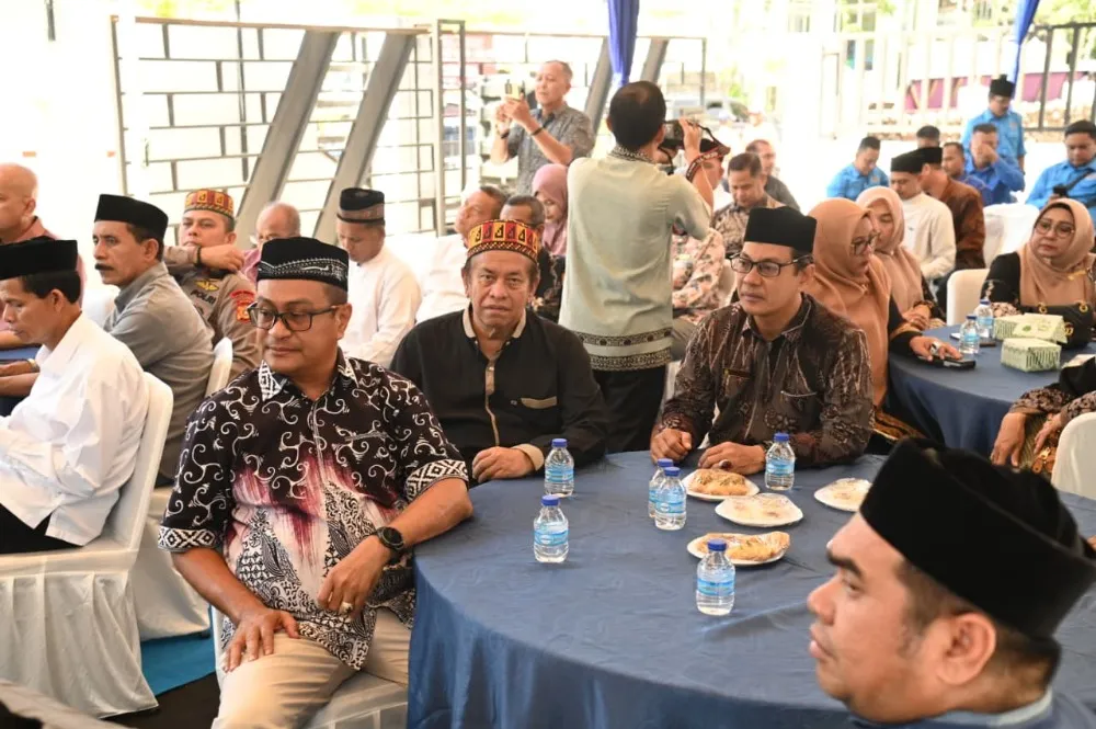 Kadis Kominfo Aceh Besar Hadiri Peringatan Maulid dan Silaturrahmi PWI