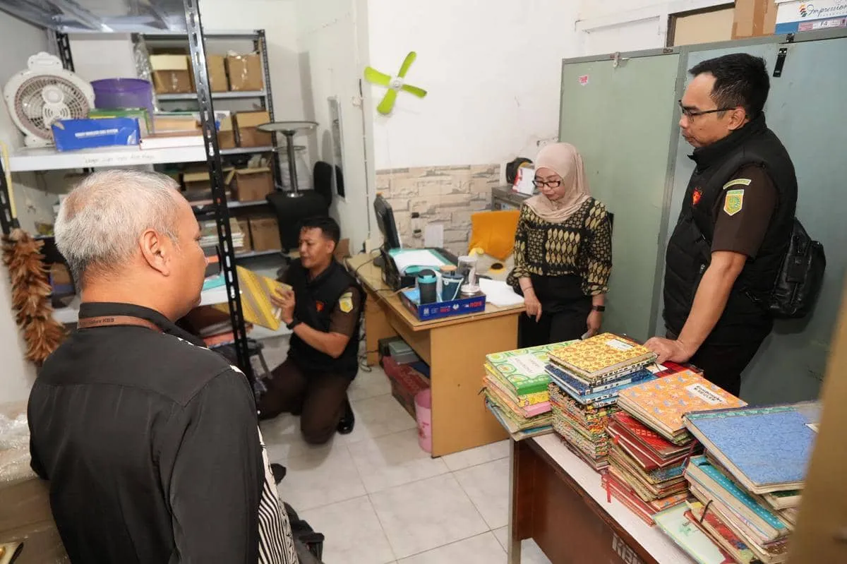 Kejati Jatim Tingkatkan Status Kasus Korupsi Kebun Binatang Surabaya ke Penyidikan