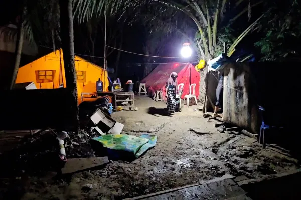 Semangat Ramadhan Para Penyintas Banjir di Desa Bundar