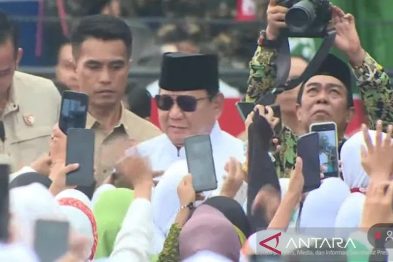 Prabowo Hadiri Peringatan Harlah Satu Abad NU di Malang