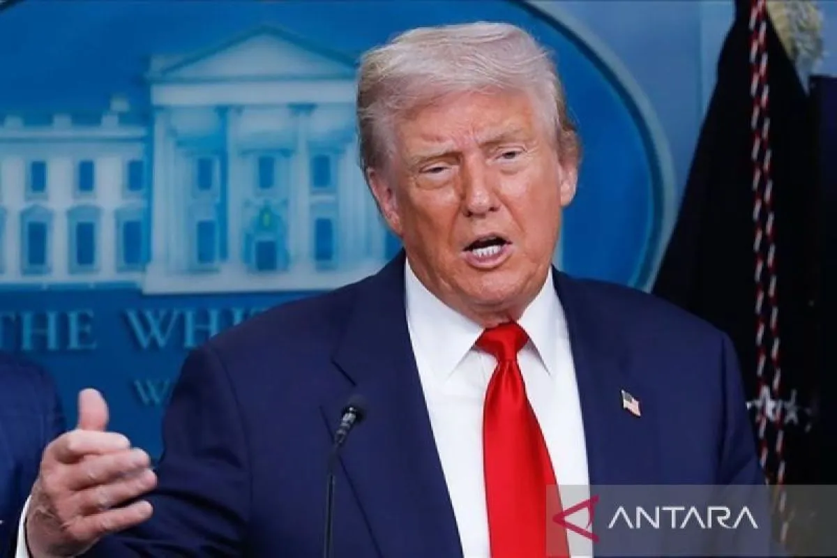 Trump Luncurkan Strategi Baru Penjualan Senjata Berbasis Investasi Mitra