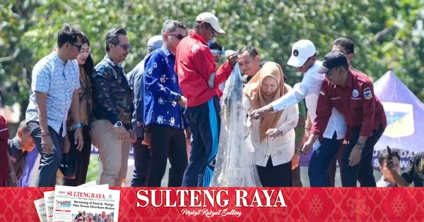 Panen Perdana Udang Vaname Dorong Ekonomi Biru di Sulteng