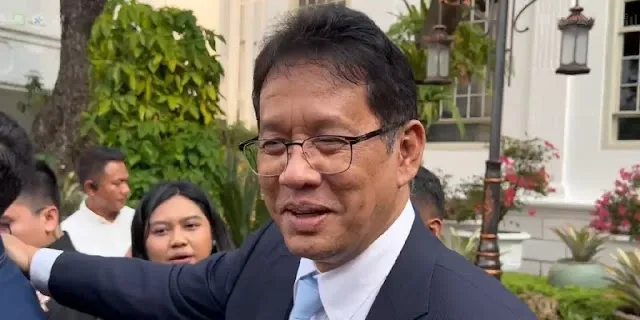 Menteri Keuangan Purbaya Ditinggalkan Rombongan Menko, Analis Sarankan Waspada Sinyal Politik