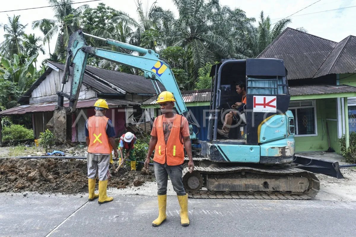Pembangunan Instalasi Air Bersih di Huntara Padang Gantiang Dipercepat