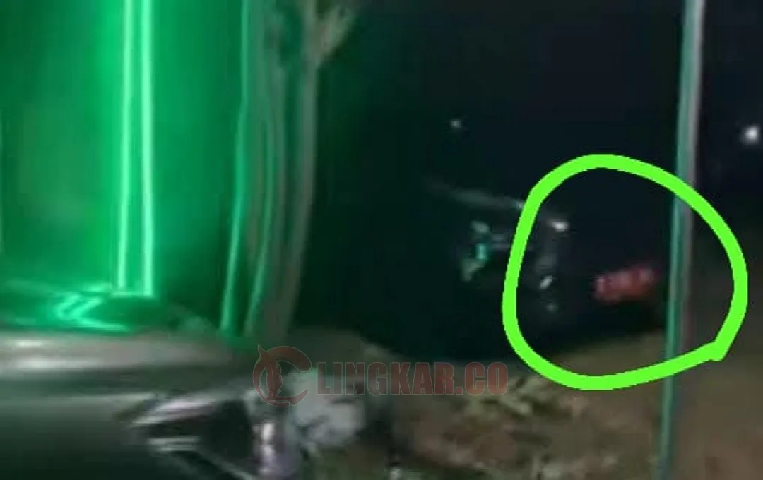 Mobil Siaga Desa Geneng Terparkir di Karaoke, Pengguna Ternyata Anak Kades
