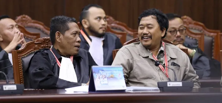 MK Lindungi Hak Perkebunan Masyarakat Adat di Hutan