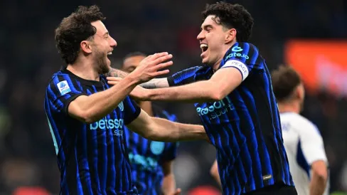 Inter Milan Pertahankan Carlos Augusto di Tengah Minat Klub Inggris