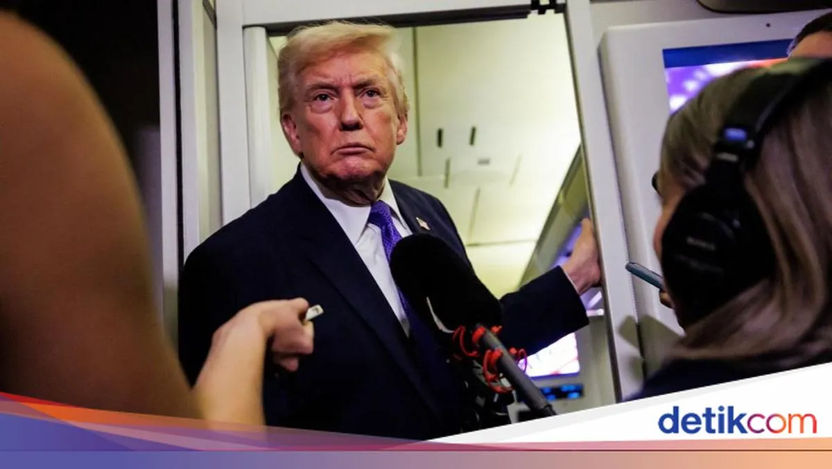 Trump Dikecam Usai Unggah Video Rasis Terkait Obama