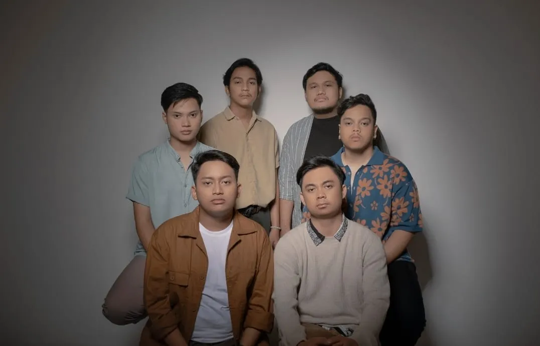 Seroja: EP Perdana dari Grup Musik Folk-Pop Daun Jatuh