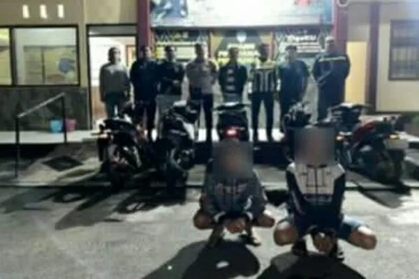 Polisi Bubarkan Balap Liar di Depan Kantor Wali Kota Tomohon