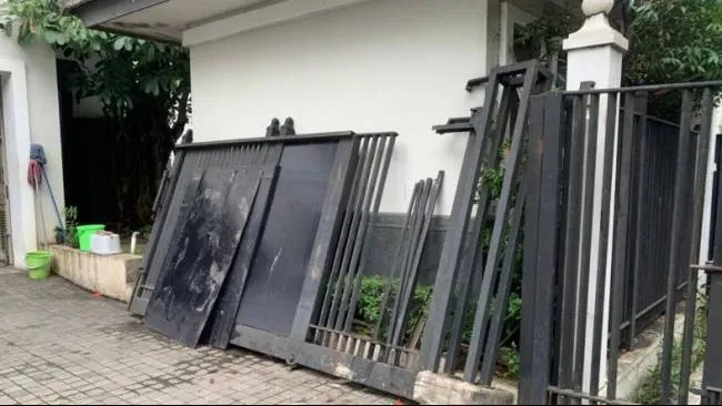 Pengemudi Setuju Ganti Rugi Setelah Menabrak Pagar Rumah Jusuf Kalla