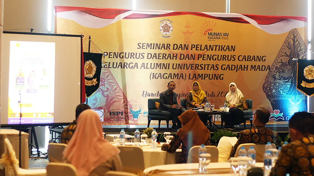 Kagama Lampung Lantik Pengurus dan Selenggarakan Seminar Pengelolaan Lingkungan Hidup