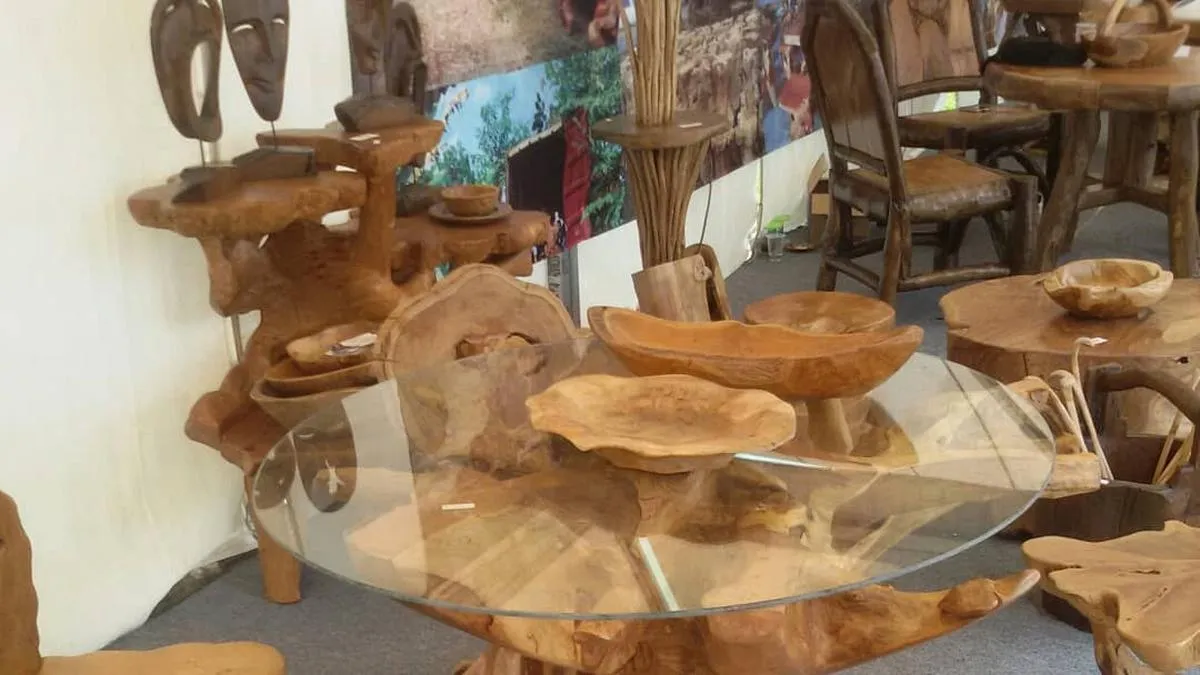 Inovasi Kerajinan Kayu Jati Blora dalam Persaingan dengan Produk Jepara