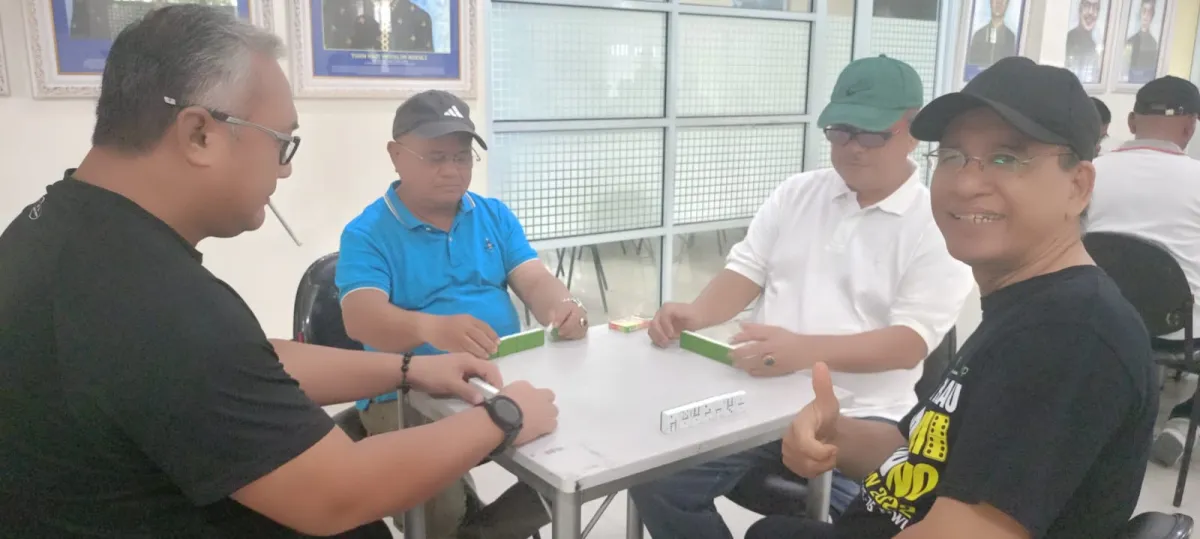 Pertandingan Domino dan Tenis Meja PWI Riau Pererat Silaturahmi Antar Wartawan