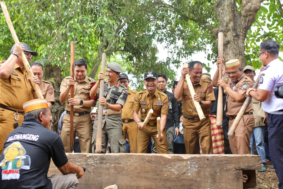 Bupati Bone Resmikan Pesta Rakyat Mallanca 2025 untuk Tingkatkan Kebersamaan dan Kesejahteraan