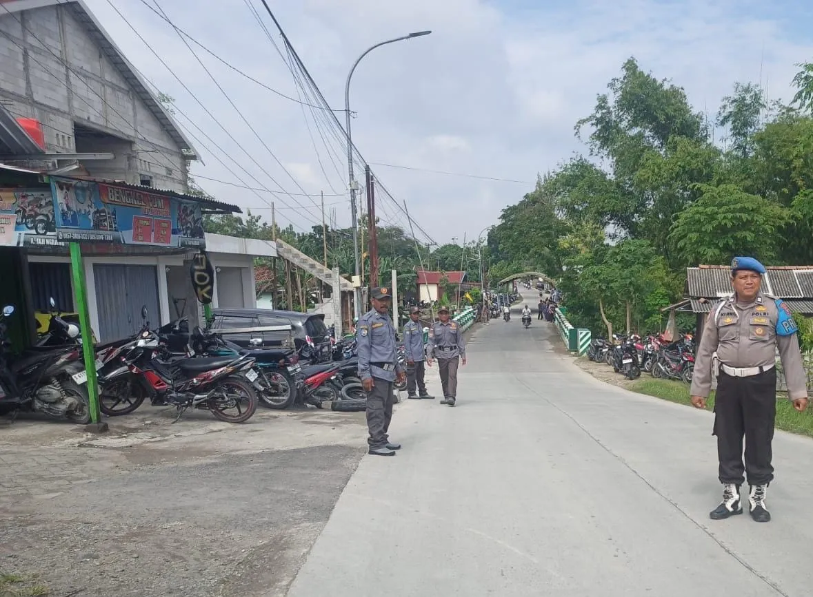 Polsek Tambakrejo Tingkatkan Patroli Siang untuk Cegah Kriminalitas