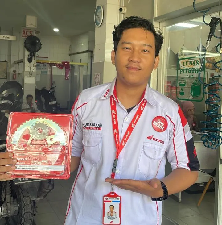 Honda Tunas Motor Pratama Ingatkan Pentingnya Perawatan Rantai Sepeda Motor
