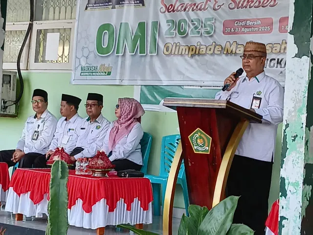 Pembukaan Olimpiade Madrasah Indonesia 2025 Tingkat Palu Diharapkan Mencetak Generasi Berkarakter
