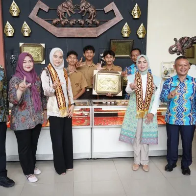Dekranasda Lampung Dukung Pembangunan Talenta Siswa SMK Melalui Pemetaan Kreativitas