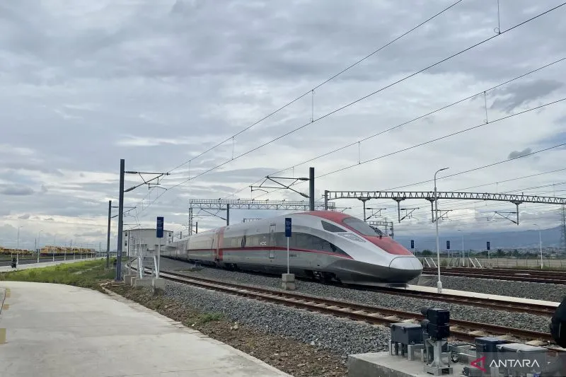 Kereta Cepat Whoosh Luncurkan Skema Tarif Dinamis Mulai 3 Februari 2024